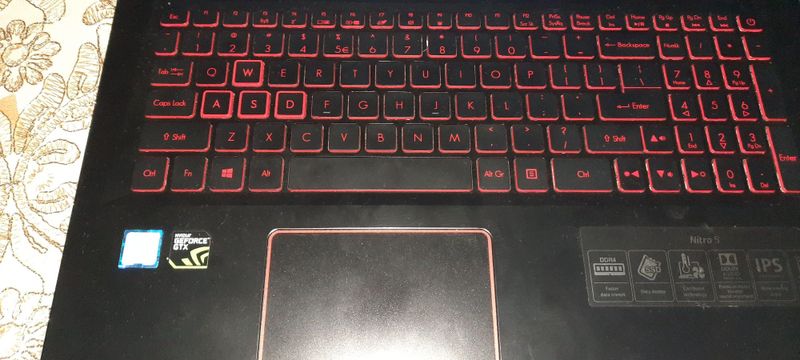 Acer nitro core i7