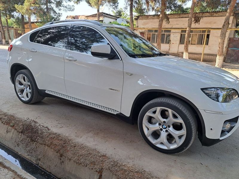BMW X6 сотилади. BMW X6 сотилади.