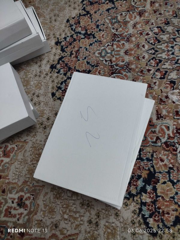 karobkalar sotiladi 100 tadan atrofida. rasmda ko'rib olsangiz bo'ladi karobkalar sotiladi 100 tadan atrofida. rasmda ko'rib olsangiz bo'ladi