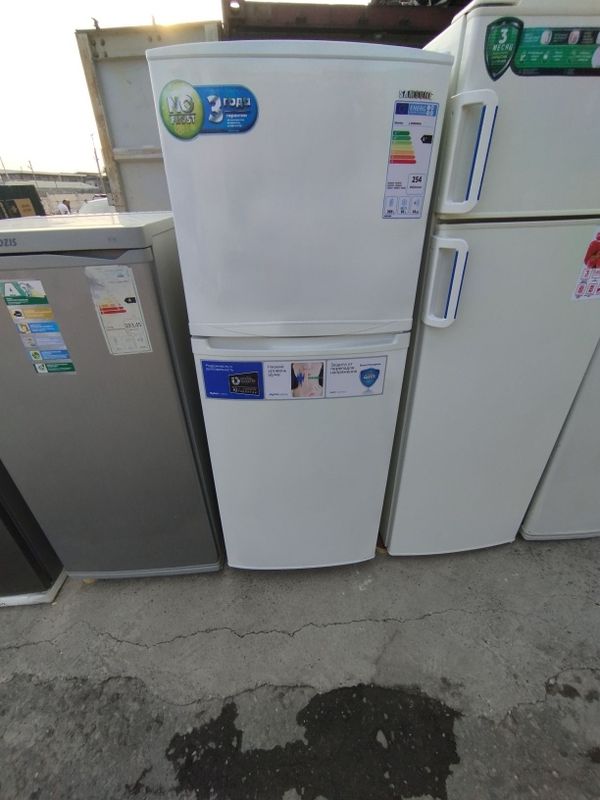 Samsung haladelnik sotiladi nofros vazdushnik idea holatda Samsung haladelnik sotiladi nofros vazdushnik idea holatda