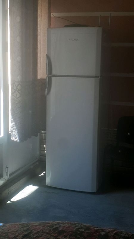 beko 2 kamerni rabotaet