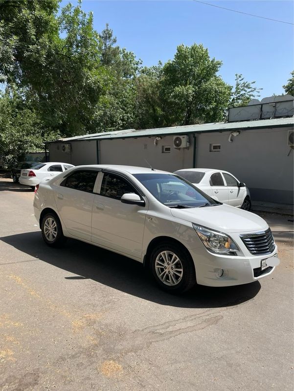 Продам Chevrolet Cobalt, 2020, A/T, 64000Km. Продам Chevrolet Cobalt, 2020, A/T, 64000Km.
