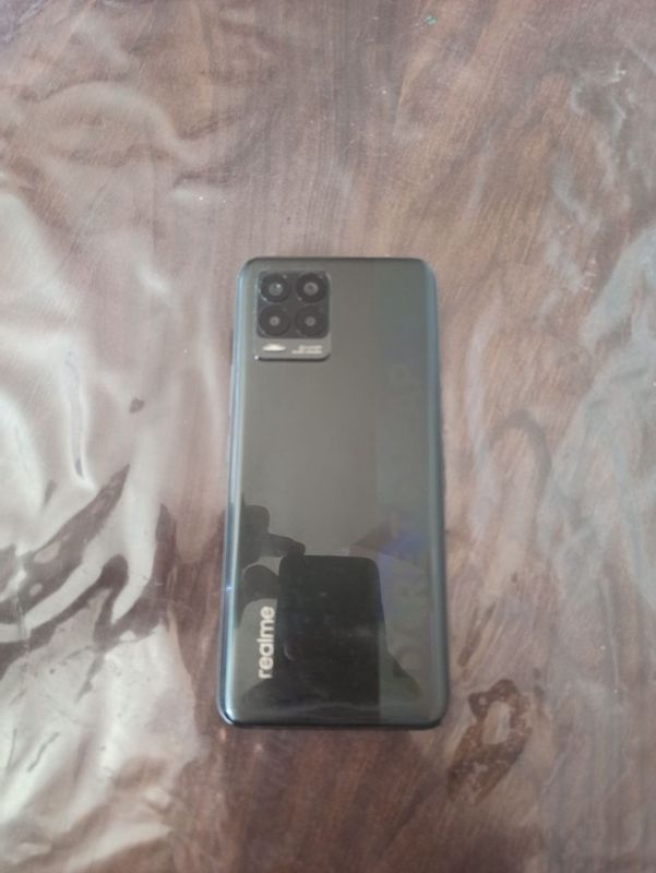 Realme 8 sotiladi