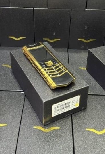 Vertu rangi gold Vertu rangi gold