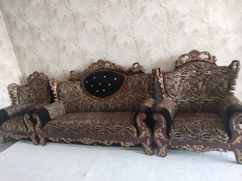 yumshoq mebel sotiladi ishltilgan