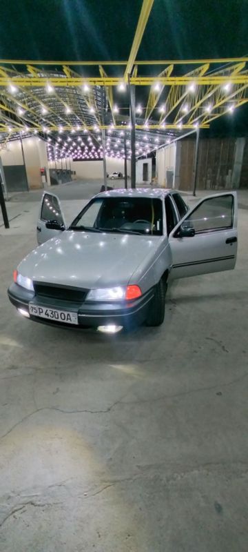 Legenda Nexia 1. Legenda Nexia 1.