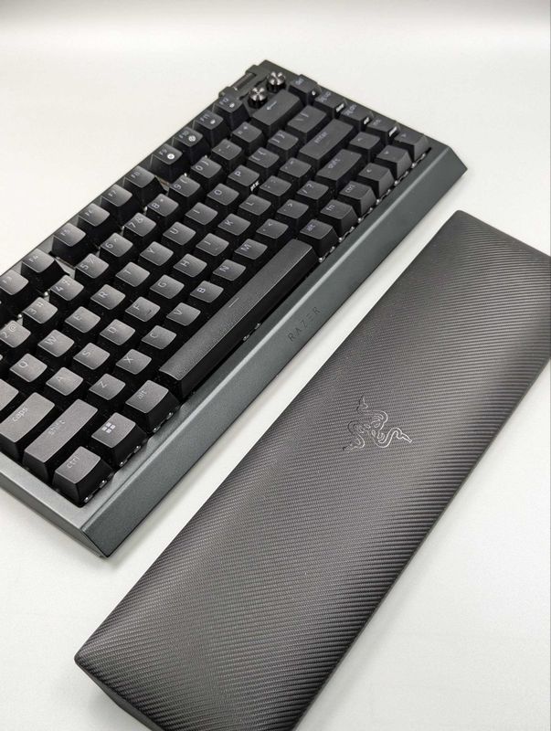 Игровая клавиатура Razer Blackwidow V4 75%