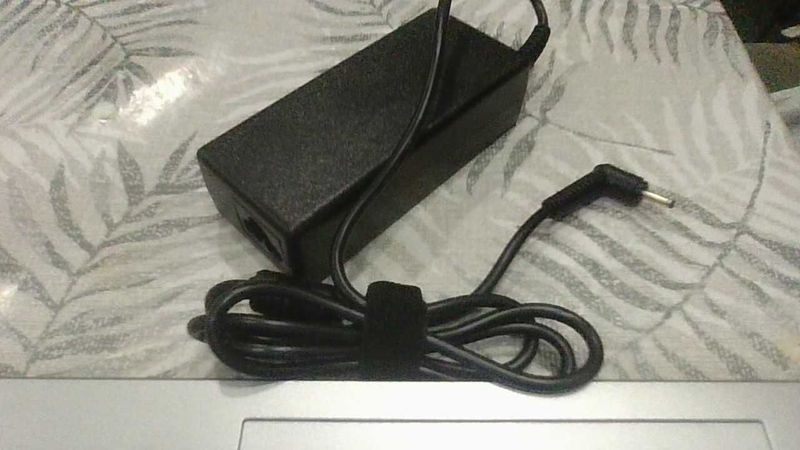 Acer zaryadchik blok Acer zaryadchik blok