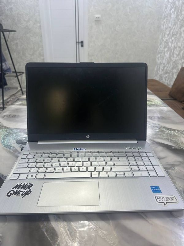 HP IntelCoreI3 (12)