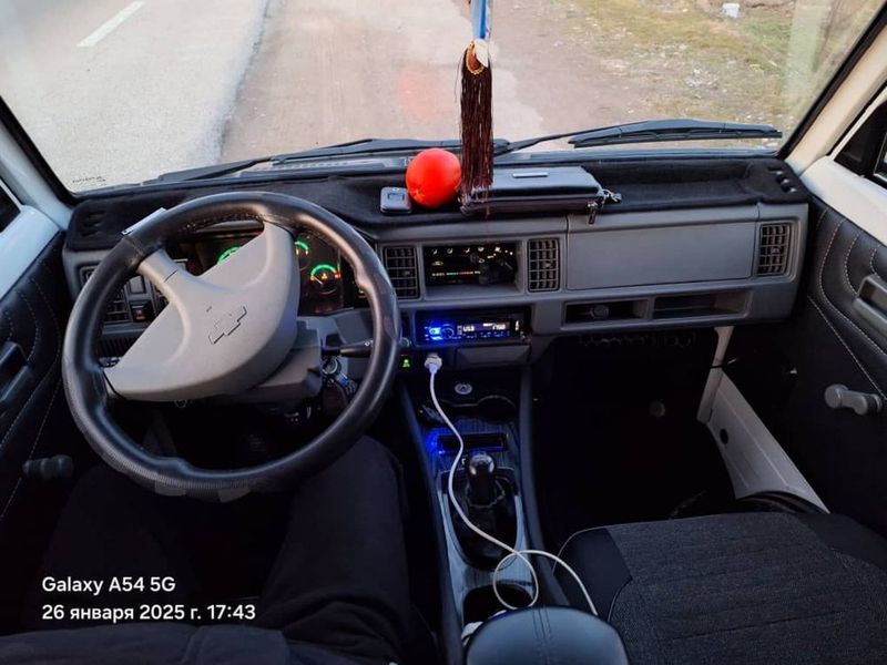 Дамас люкс 2024 белый