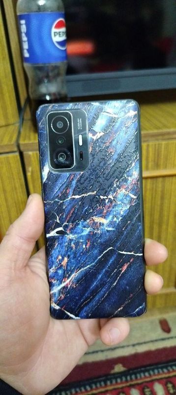 Xiaomi 11 T srochni sotiladi