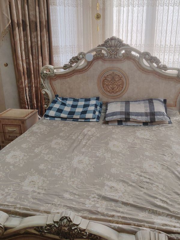 Спалний полный комплект. Yangi mebel Oq tulpordan olingan Спалний полный комплект. Yangi mebel Oq tulpordan olingan