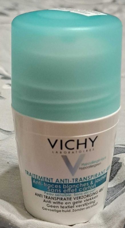 Дезодорант-ролик Vichy 50 мл. Дезодорант-ролик Vichy 50 мл.