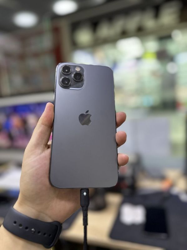 iPhone 12pro Max 128G 77% iPhone 12pro Max 128G 77%