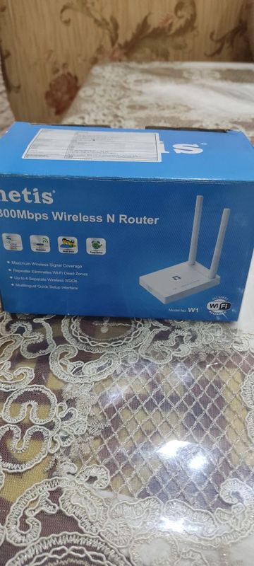 WI-FI Router Netis...