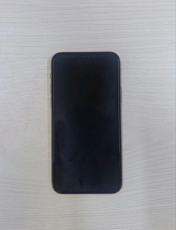 iPhone 11 Pro iPhone 11 Pro