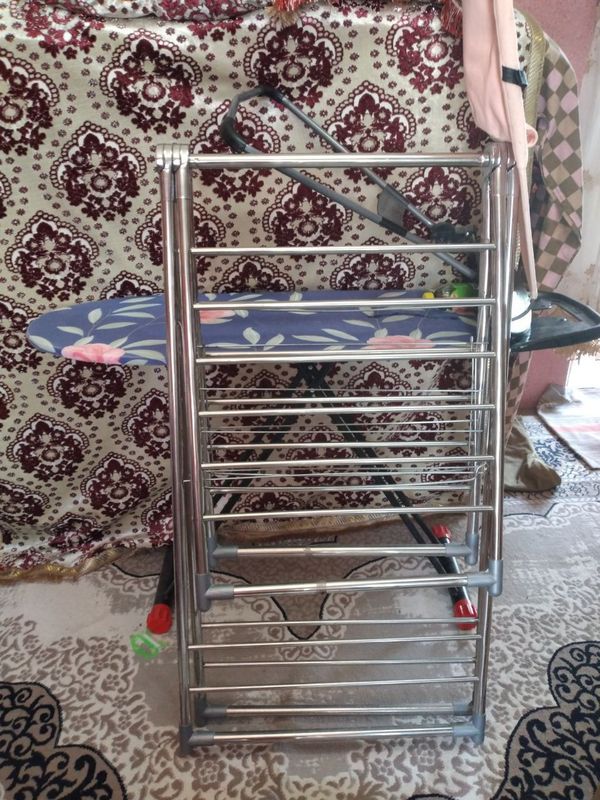 Kalyaska , sushilka , utuk stol , bolalar tebratgichi Kalyaska , sushilka , utuk stol , bolalar tebratgichi