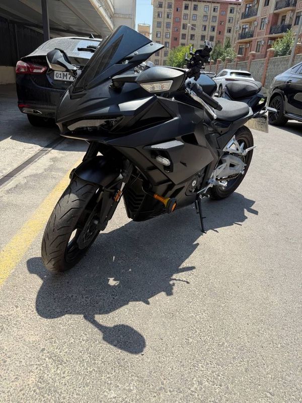 Мотоцикл 400 cc , 400 кубов , Bon IV , инжектор , ABS Мотоцикл 400 cc , 400 кубов , Bon IV , инжектор , ABS