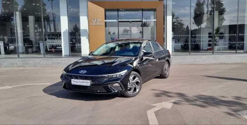 HYUNDAI Elantra Lyuks 2025 12% AKSIYADA