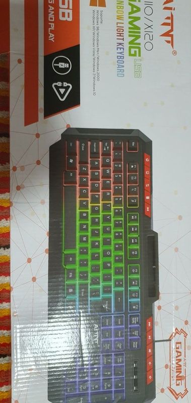 Клавиатура игровой с подсветкой Клавиатура игровой с подсветкой