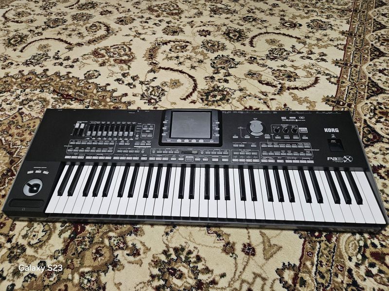 Korg pa3x 61 kl. Ideal holatda