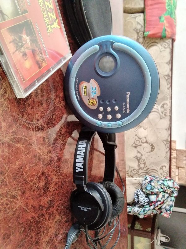 Продам CD плееры Продам CD плееры