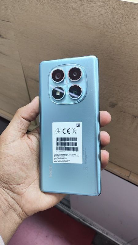 Not 14 pro 8 256 Blue Full kamplekt hamma narsasi bor holati yaxshi