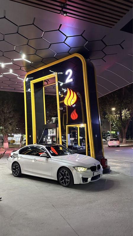 BMW F30 528i 2.8 TWIN TURBO BMW F30 528i 2.8 TWIN TURBO