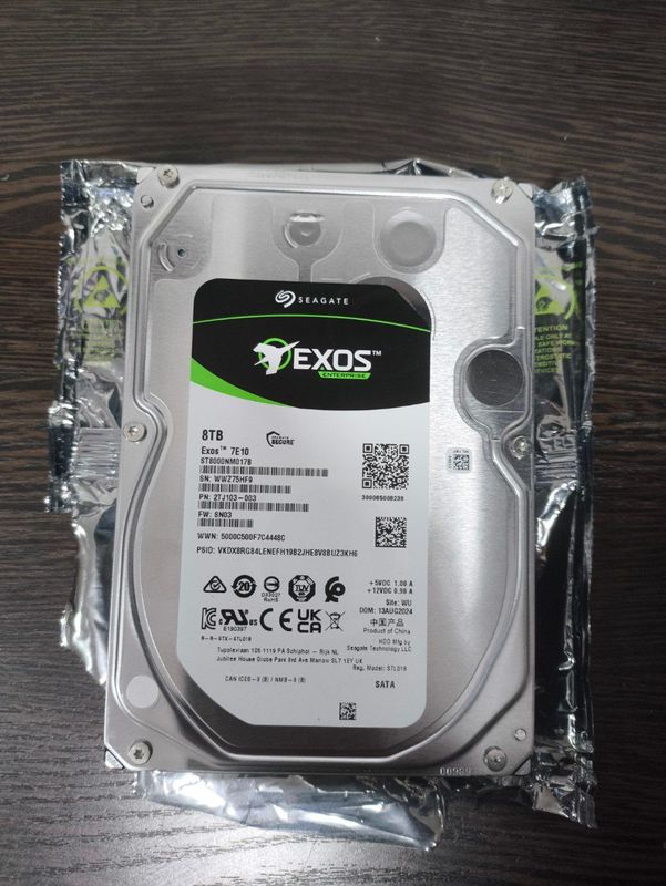 Новый! Seagate EXOS 8Tb