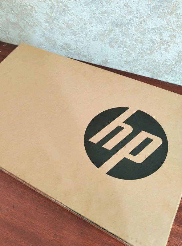 Yap-yangi noutbuk HP laptop sotiladi! Yap-yangi noutbuk HP laptop sotiladi!