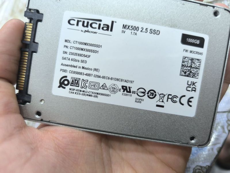 Ssd sata 1 ТБ crusial Ssd sata 1 ТБ crusial