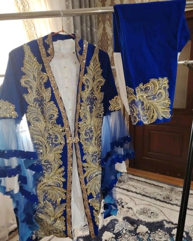 Kelinchak kiyimi, troyka Kelinchak kiyimi, troyka