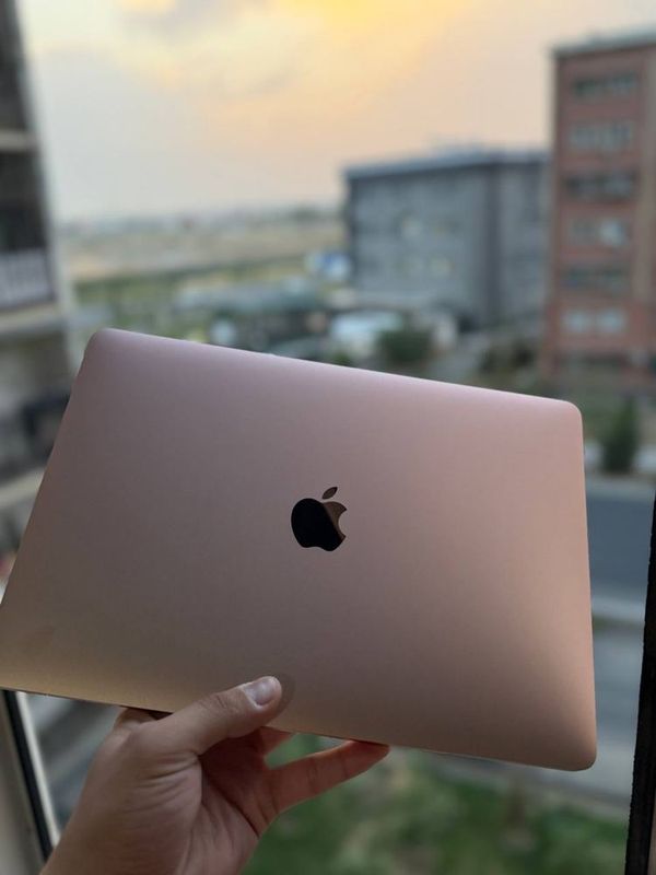MacBook Air 13.3 дюимов 2018 год 128Gb