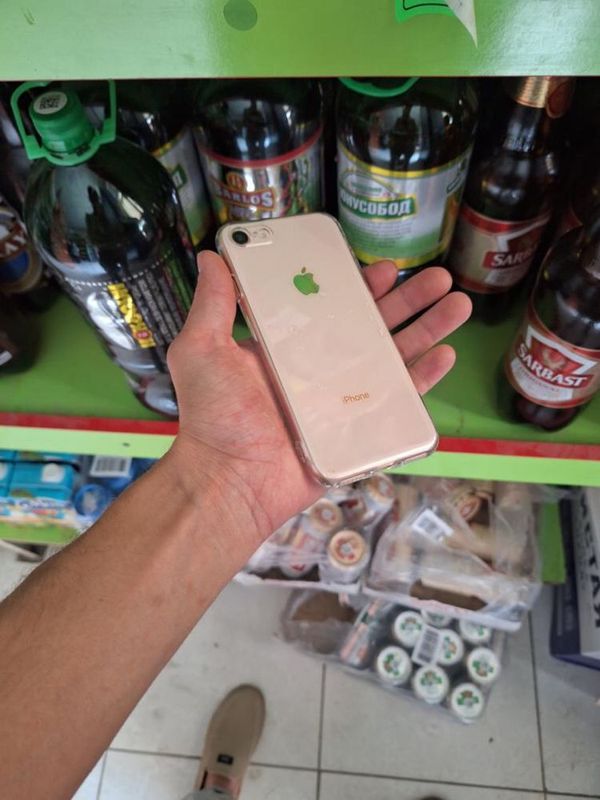 iphone 8 Gold Ideal