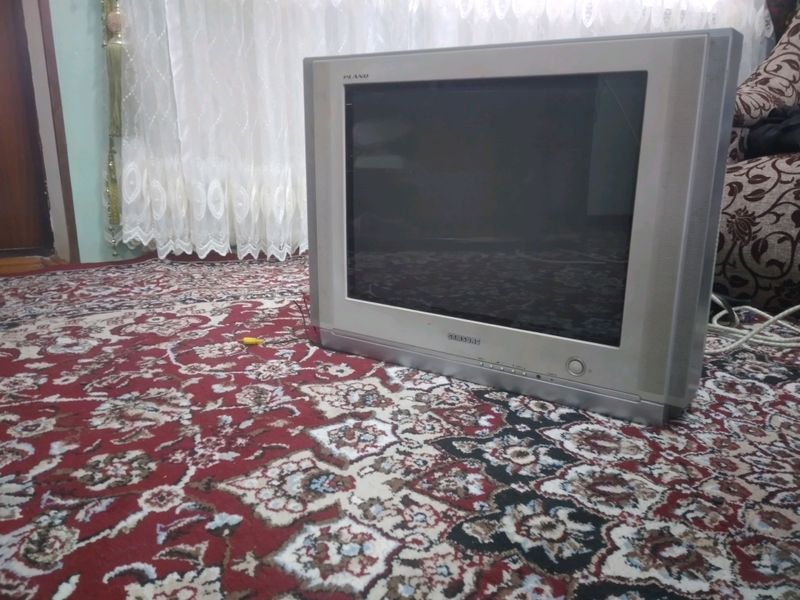 samsung ploski ekran samsung ploski ekran