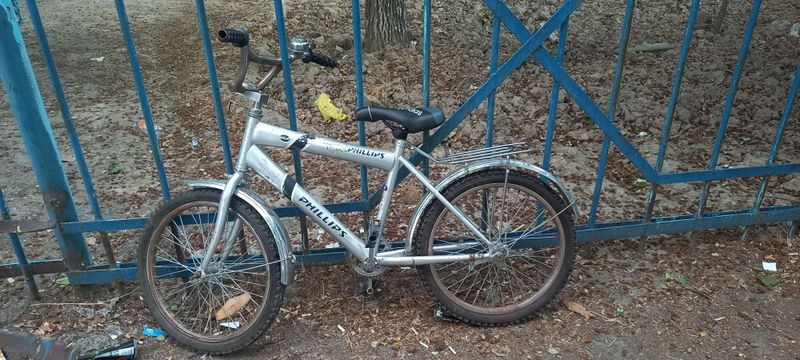 Philips 20 velosiped sotiladi narxini kelishamiz Philips 20 velosiped sotiladi narxini kelishamiz