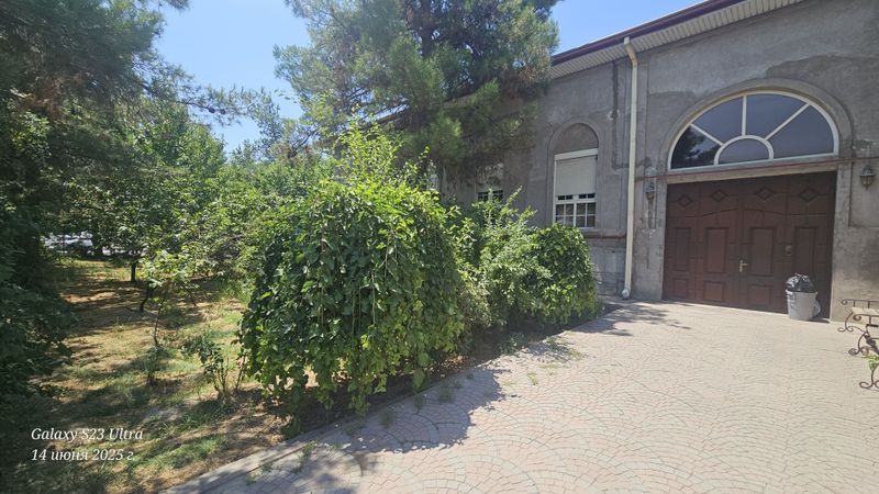 Yunusobod Islomobod mahallasi 6 sot UGLAVOY 20/30 Yunusobod Islomobod mahallasi 6 sot UGLAVOY 20/30