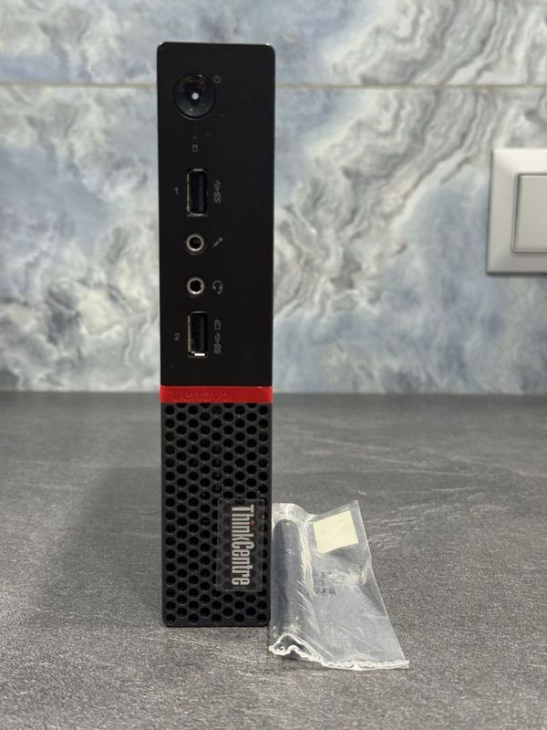 Lenovo Thinkcentre Ryzen 3 Pro 2200GE / DDR4 16 GB / 128 SSD M2 Lenovo Thinkcentre Ryzen 3 Pro 2200GE / DDR4 16 GB / 128 SSD M2