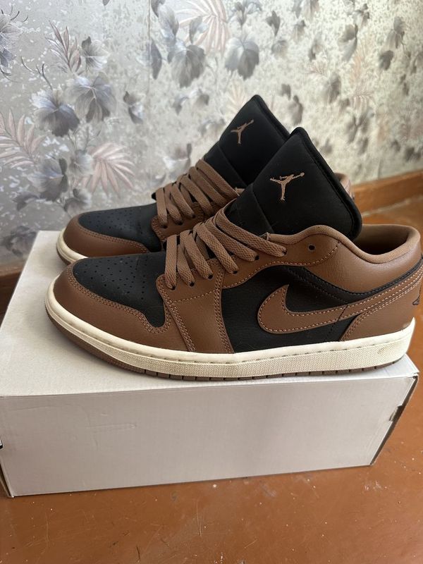 Air Jordan 1 low