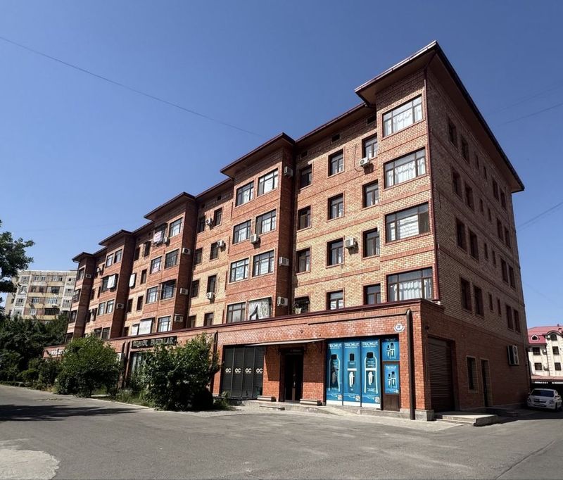 Ижарачилари бор нотурар жой / Продается нежилое помещение с арендатора Ижарачилари бор нотурар жой / Продается нежилое помещение с арендатора