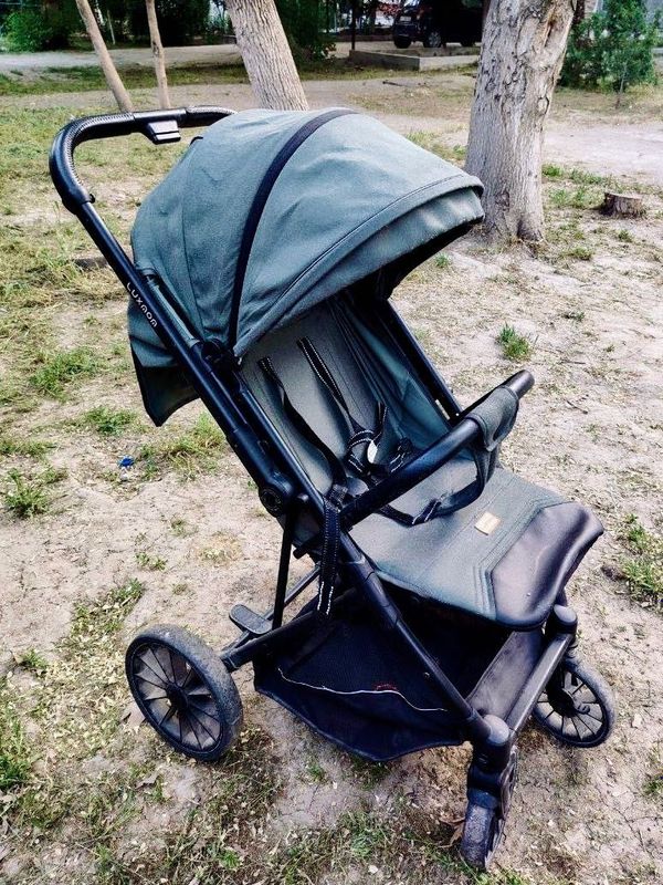 Коляска Luxmom от 0 до 3х лет Коляска Luxmom от 0 до 3х лет