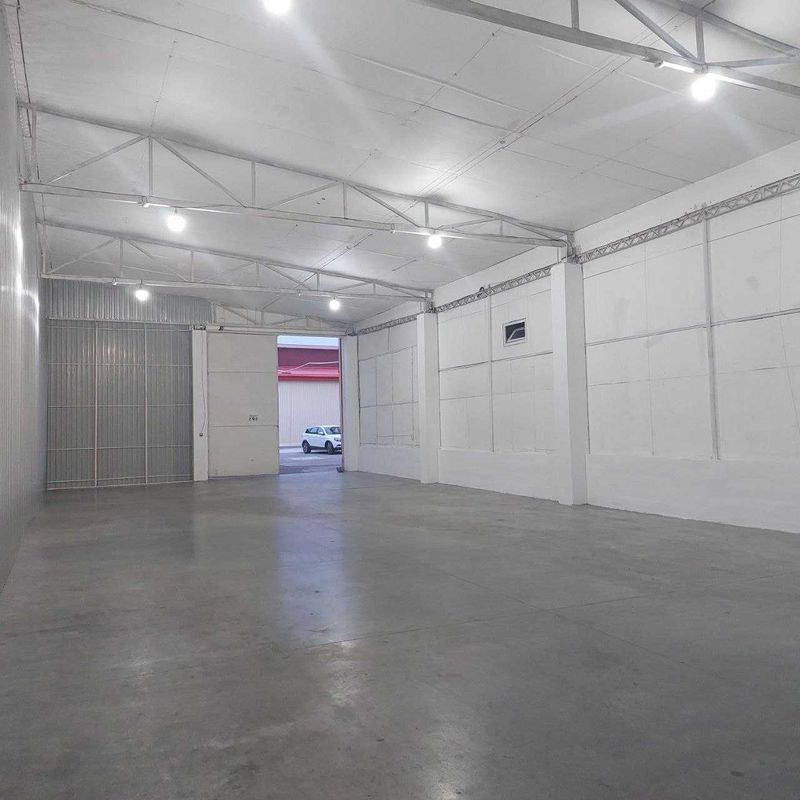 Arenda sklad 142/144 m2 Arenda sklad 142/144 m2