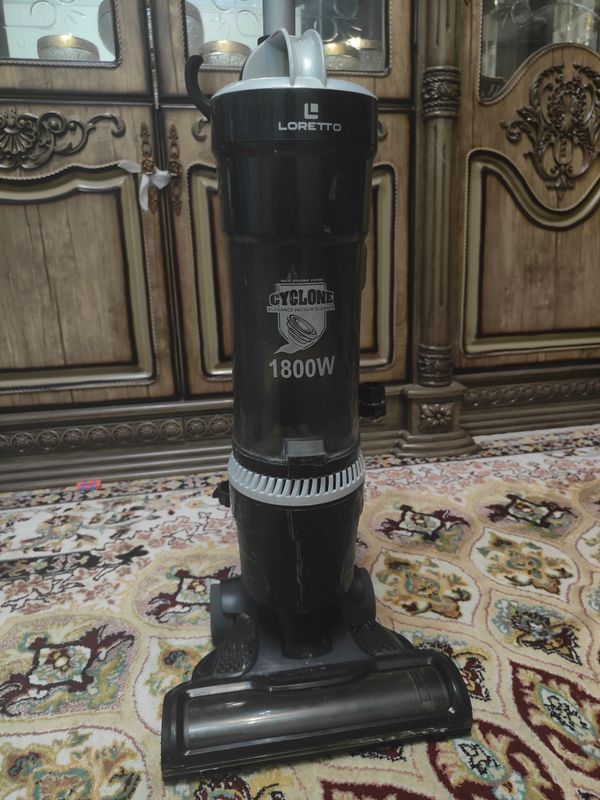 Пылесос Loretto LVC-1803 BL Пылесос Loretto LVC-1803 BL