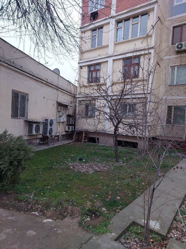 4/1/5. Сергели 4. Квартира 92 м² (вдоль дороги). Можно в ипотеку 4/1/5. Сергели 4. Квартира 92 м² (вдоль дороги). Можно в ипотеку