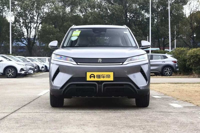 BYD Yuan UP Dop 2025 BYD Yuan UP Dop 2025