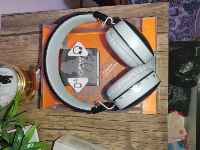 Simsiz quloqchinli nauchnik Wireless