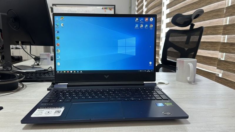 HP victus notebook sotiladi yangidek Va arzon narx