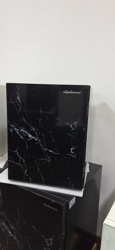 Сейф Diplomat Istella s500, Istella s700. Эксклюзивный сейф