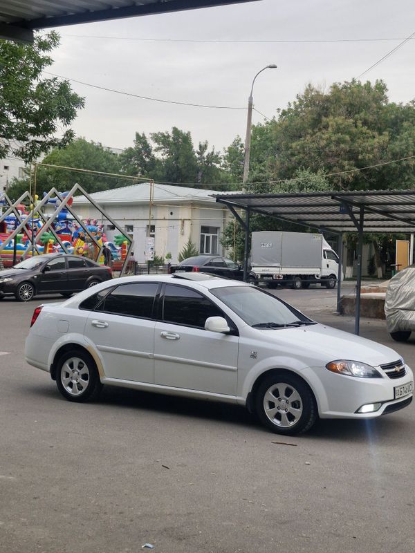 Продаётся Chevrolet jentra аренда выкуп Продаётся Chevrolet jentra аренда выкуп