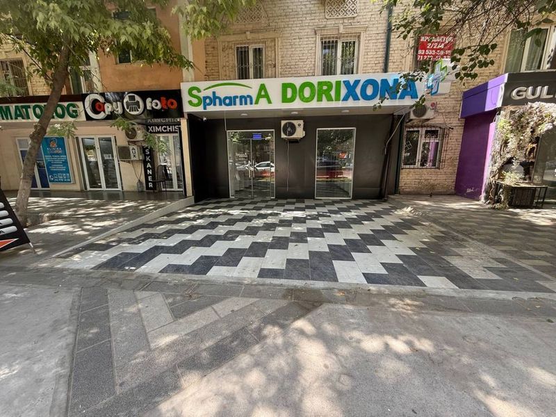 Продается нежилое коммерческое помещение Продается нежилое коммерческое помещение